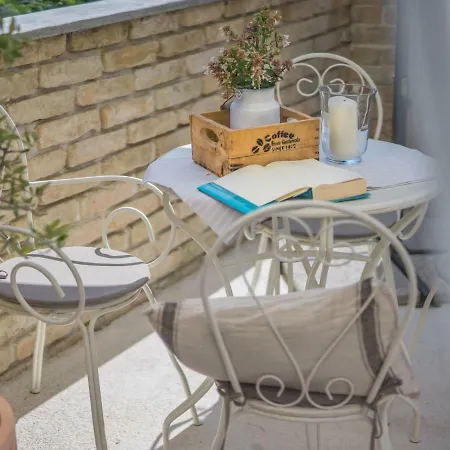 Anicic By Interhome Ika